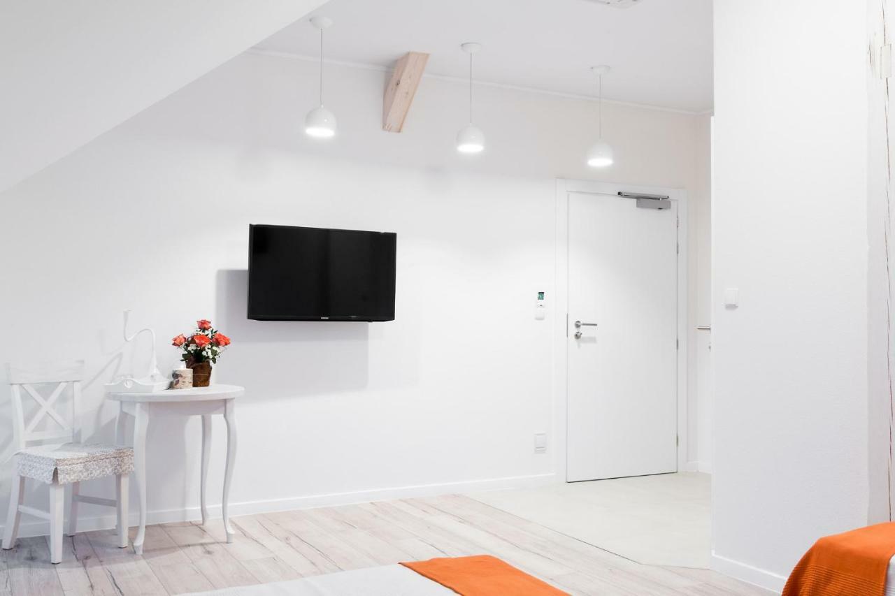 Rezydencja Pod Taborskimi Sosnami Ukta Ngoại thất bức ảnh